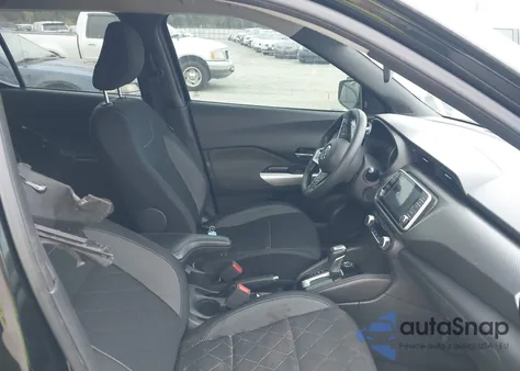 2019 Nissan Kicks Sv z USA, uszkodzony, nr VIN 3N1CP5CU9KL546079